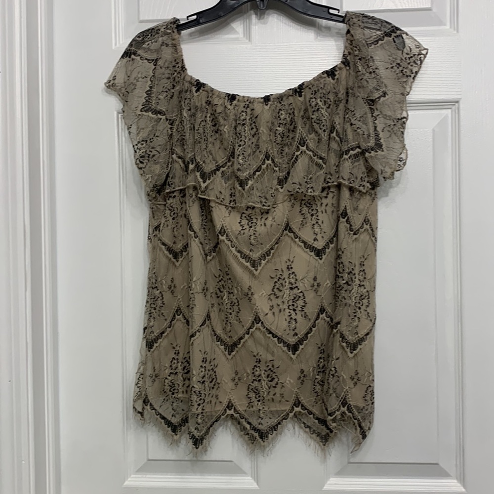 2/$15 Blue and tan “eyelet/lacy” blouse w/ collar & square neckline